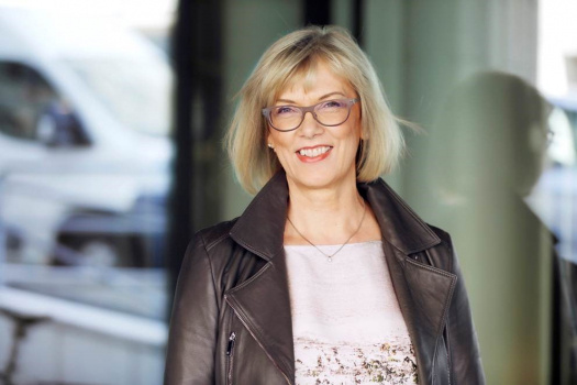 <span id="hs_cos_wrapper_name" class="hs_cos_wrapper hs_cos_wrapper_meta_field hs_cos_wrapper_type_text" style="" data-hs-cos-general-type="meta_field" data-hs-cos-type="text" >Rohkeutta kokonaisratkaisujen toteuttamiseen – Hyvinvointialueiden akuuteissa haasteissa piilee myös mahdollisuuksia</span>